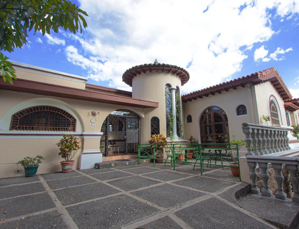 Hotel Villa Serena Escalon سان سلفادور المظهر الخارجي الصورة